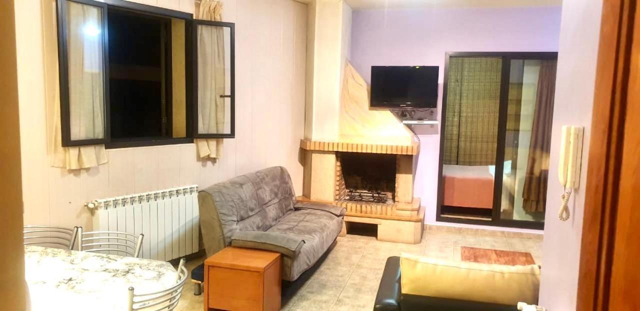 Stone Chalets Fārayyā Buitenkant foto